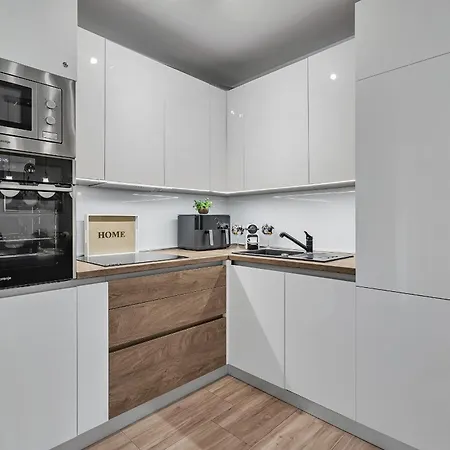 Luxury Iris Appartement *