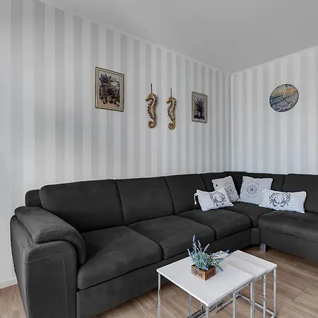 Appartement Luxury Iris *
